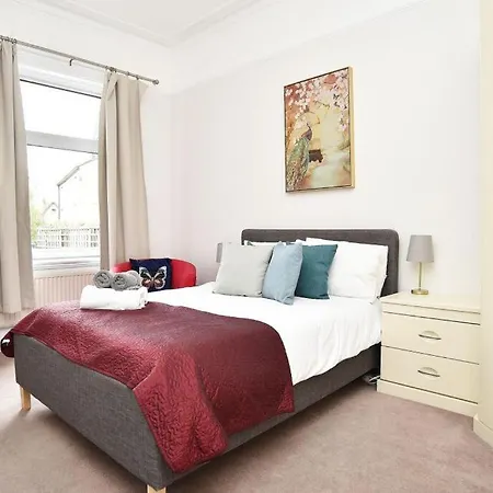 Victorian Elegance In The Heart Of